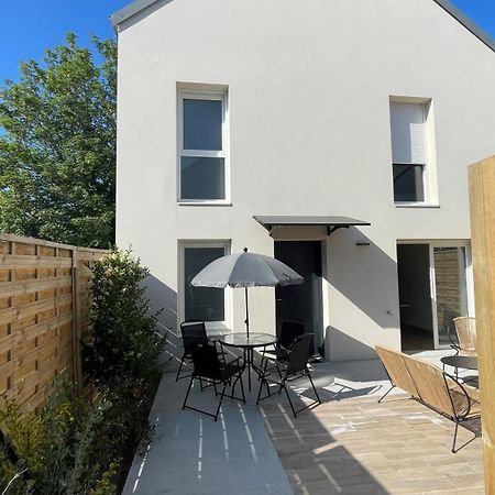 La Maison De Virginie Bénouville Exteriör bild